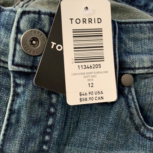Torrid Embroidered High Rise Shorts Size 12 - Picture 7 of 7